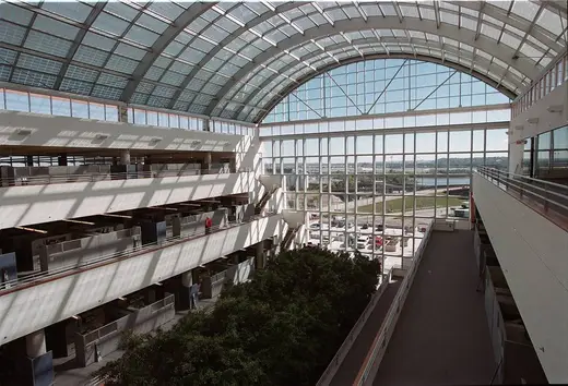 Spacious atrium with large windows at The University of Kansas Health System Strawberry Hill Campus partial hospitalization program in Kansas.