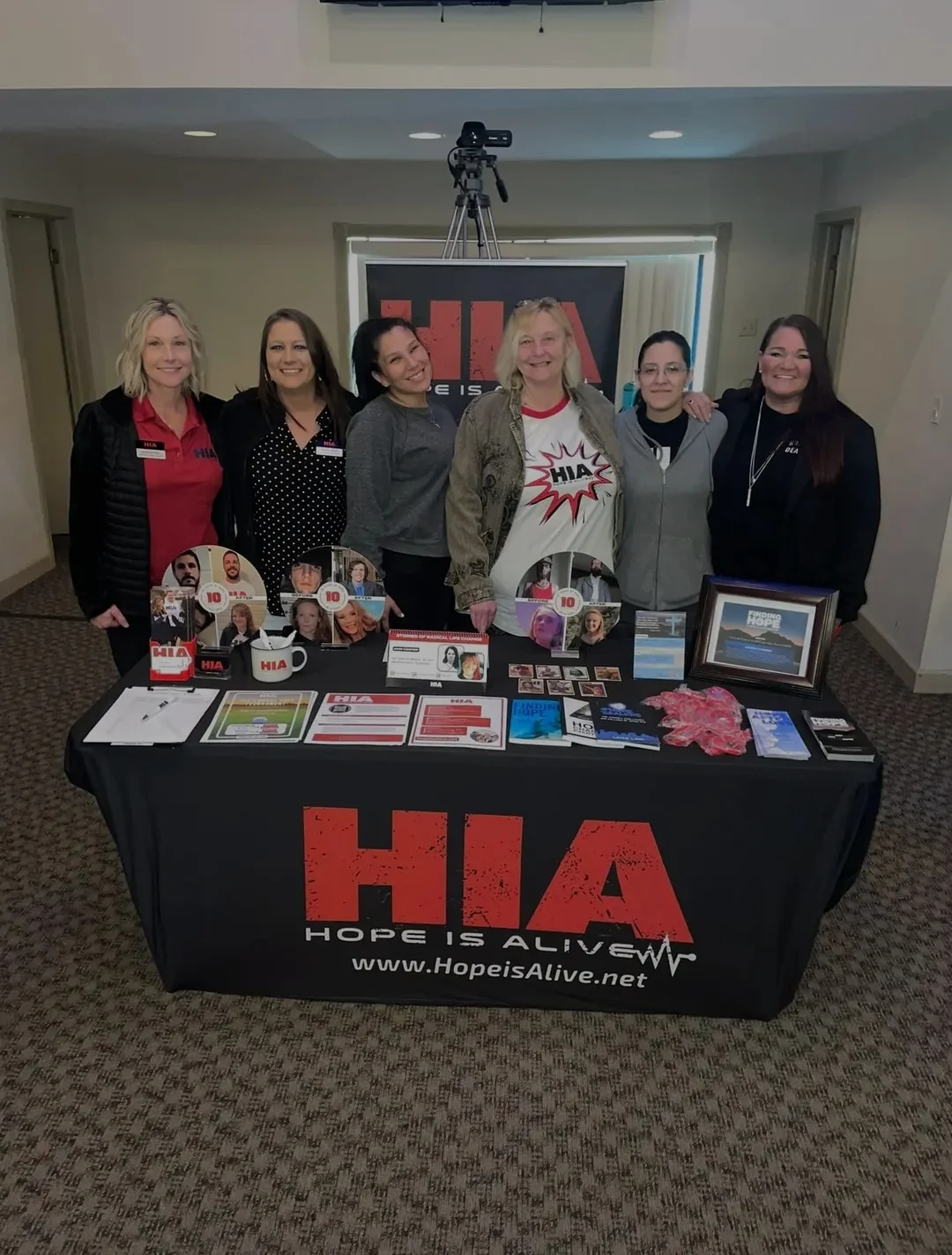 Hope is Alive - Photo 5